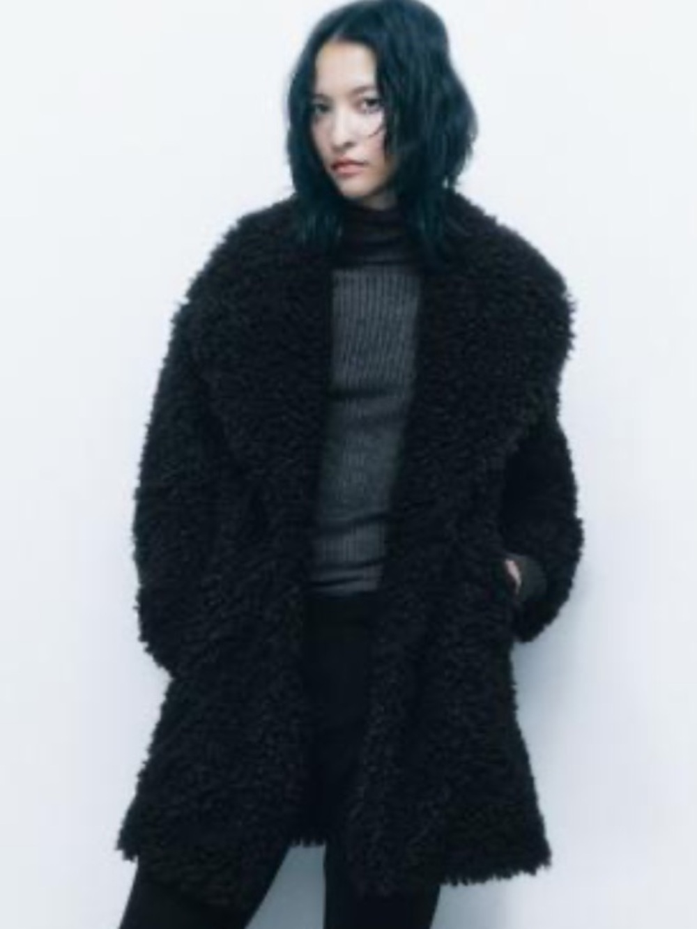 Black Faux-FurCoat - Women's Cozy Jacket
